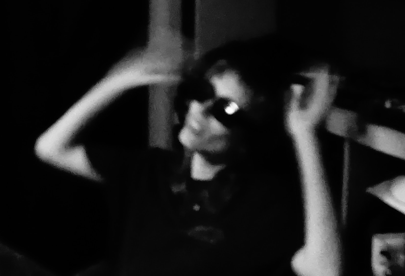 B/w picture of Eli Raps